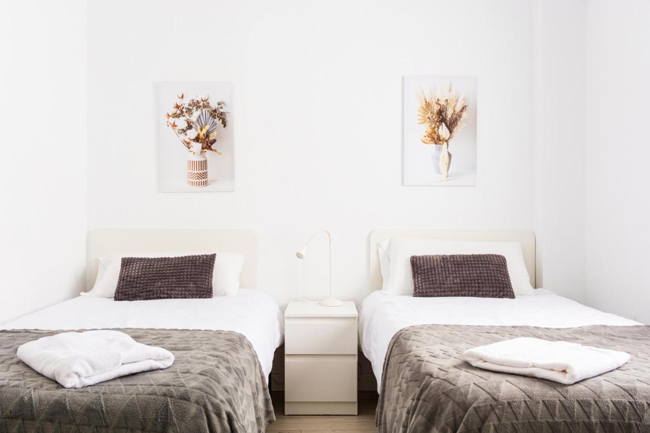 Apartamento Tenor Fleta Appartement Zaragoza Buitenkant foto